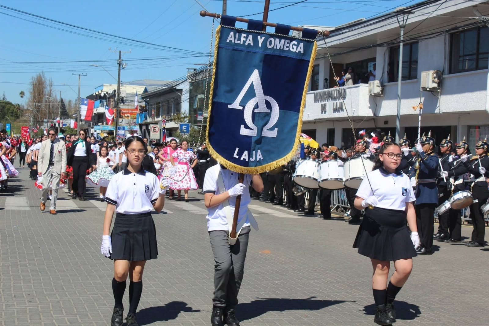 Nuestra escuela en el Desfile de Fiestas Patrias de Laja
